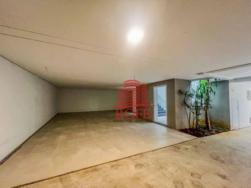 Foto 1 de Casa com 4 Quartos à venda, 450m² em Campo Belo, São Paulo