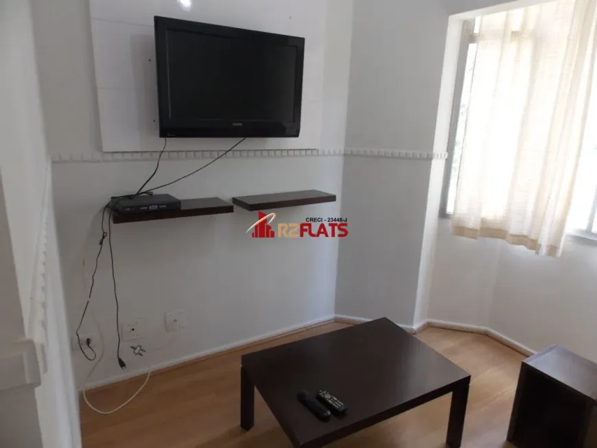 Foto 1 de Flat com 1 Quarto para alugar, 42m² em Vila Nova Conceição, São Paulo