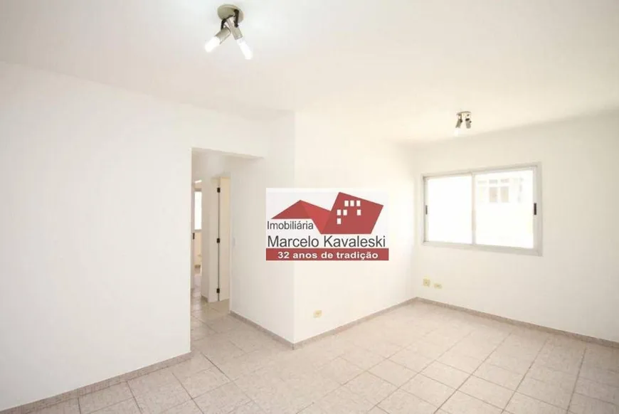 Foto 1 de Apartamento com 3 Quartos à venda, 56m² em Vila Gumercindo, São Paulo