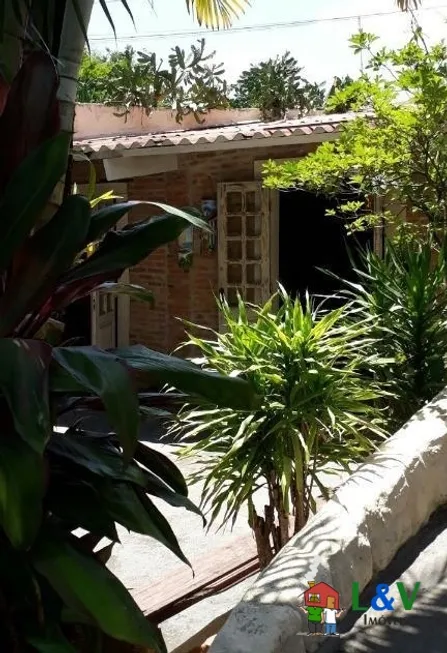 Foto 1 de Casa com 2 Quartos à venda, 165m² em Vila Pasti, Louveira