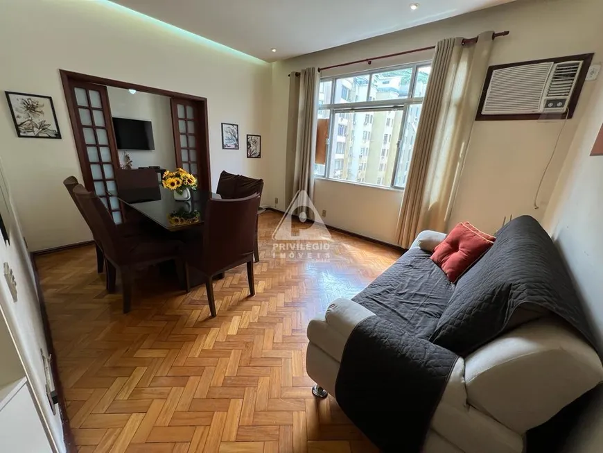 Foto 1 de Apartamento com 3 Quartos à venda, 100m² em Copacabana, Rio de Janeiro