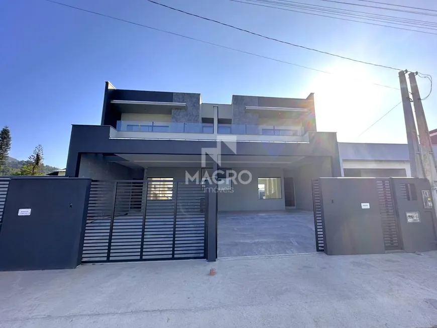 Foto 1 de Casa com 3 Quartos à venda, 130m² em Jaragua Noventa E Nove, Jaraguá do Sul