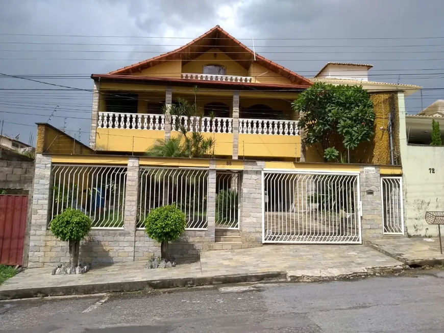 Foto 1 de Casa com 3 Quartos à venda, 550m² em Canaã, Belo Horizonte