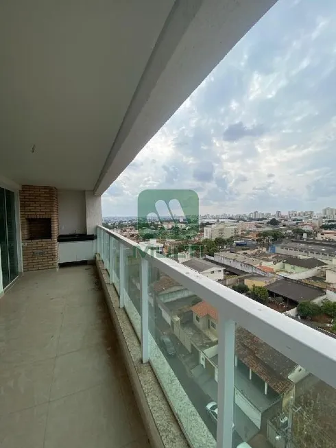 Foto 1 de Apartamento com 3 Quartos à venda, 114m² em Carajas, Uberlândia