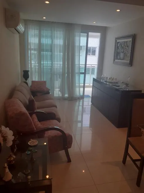 Foto 1 de Apartamento com 2 Quartos à venda, 75m² em Jardim Vinte e Cinco de Agosto, Duque de Caxias