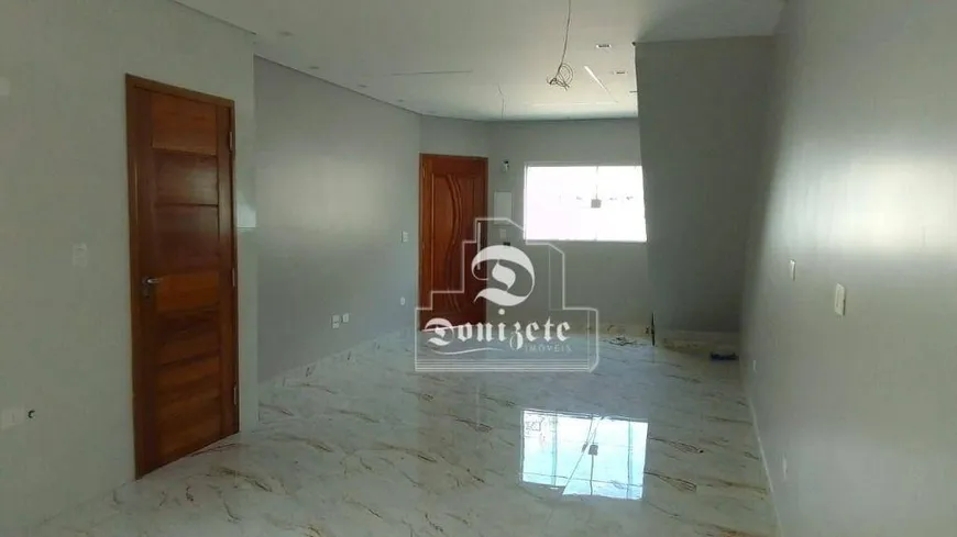 Foto 1 de Sobrado com 3 Quartos à venda, 83m² em Vila Tibirica, Santo André