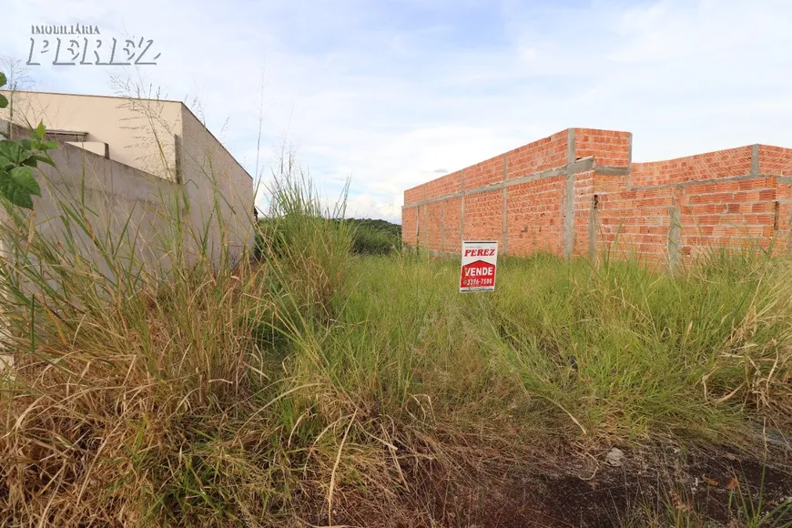 Foto 1 de Lote/Terreno à venda, 250m² em Gleba Simon Frazer, Londrina