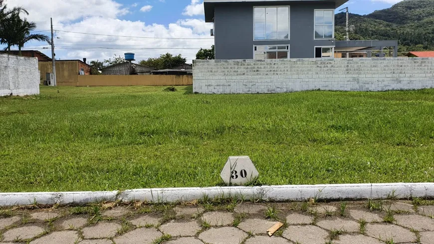 Foto 1 de Lote/Terreno à venda, 360m² em Vargem Grande, Florianópolis