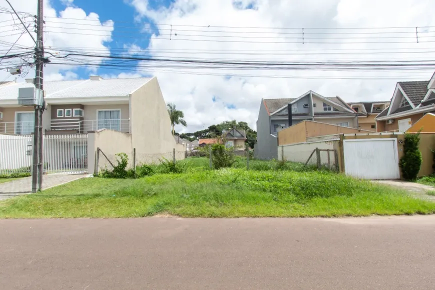 Foto 1 de Lote/Terreno à venda, 406m² em Uberaba, Curitiba