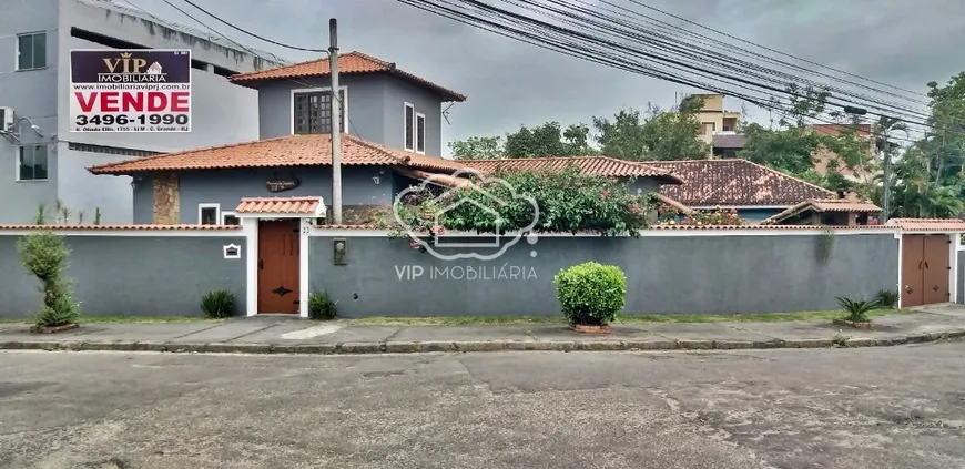 Foto 1 de Casa com 3 Quartos à venda, 137m² em Campo Grande, Rio de Janeiro