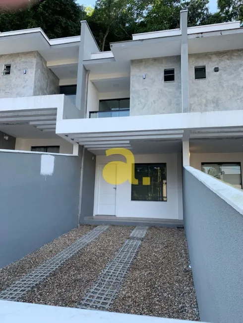 Foto 1 de Sobrado com 2 Quartos à venda, 75m² em Vila Nova, Blumenau