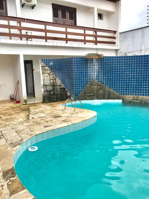 Foto 1 de Casa com 4 Quartos à venda, 230m² em Cohafuma, São Luís