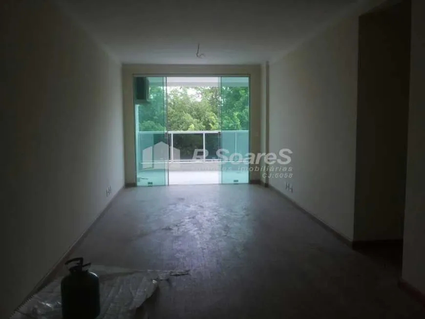 Foto 1 de Apartamento com 3 Quartos à venda, 99m² em  Vila Valqueire, Rio de Janeiro
