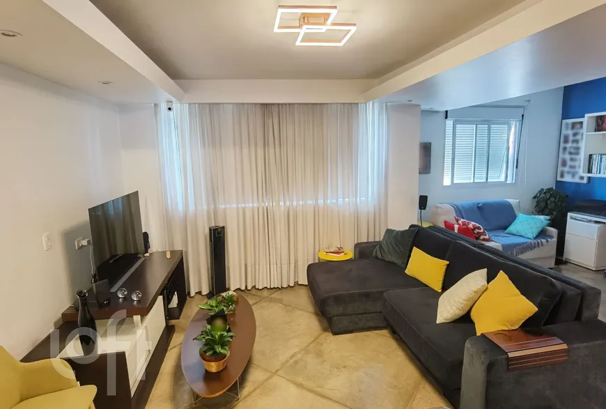 Foto 1 de Apartamento com 1 Quarto à venda, 61m² em Vila Mariana, São Paulo