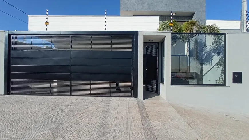 Foto 1 de Casa com 3 Quartos à venda, 155m² em Jardim Pilar, Maringá