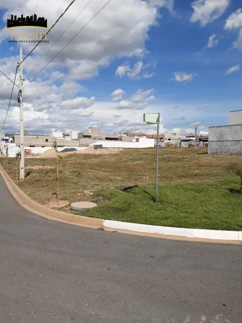 Foto 1 de Lote/Terreno à venda em Coxipó da Ponte, Cuiabá