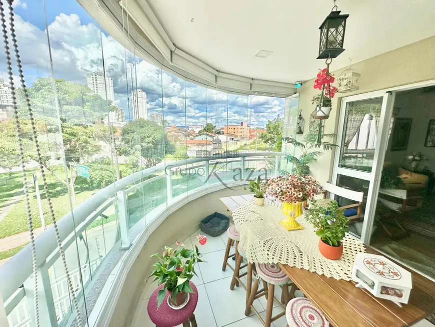 Foto 1 de Apartamento com 3 Quartos à venda, 98m² em Jardim das Indústrias, São José dos Campos