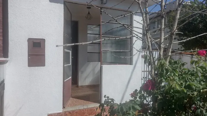 Foto 1 de Casa com 2 Quartos à venda, 85m² em Vila Mazzei, São Paulo