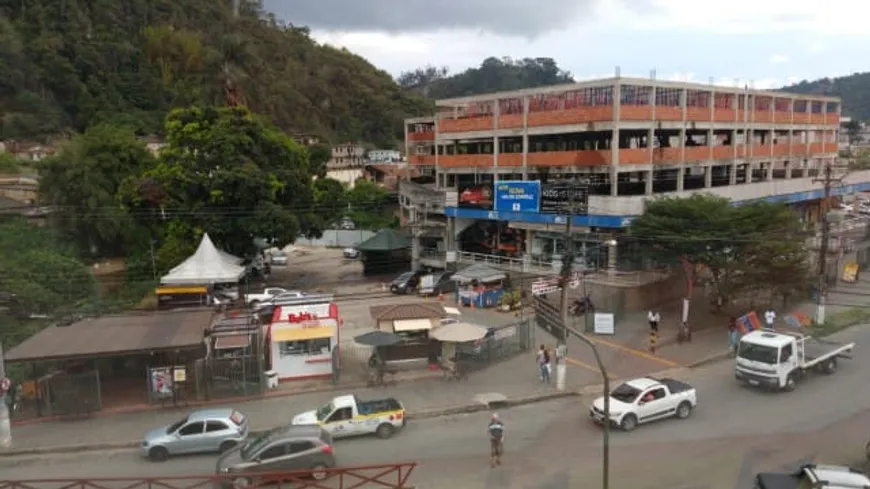 Foto 1 de Ponto Comercial para alugar, 28m² em Correas, Petrópolis