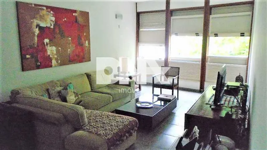 Foto 1 de Apartamento com 3 Quartos à venda, 130m² em Copacabana, Rio de Janeiro