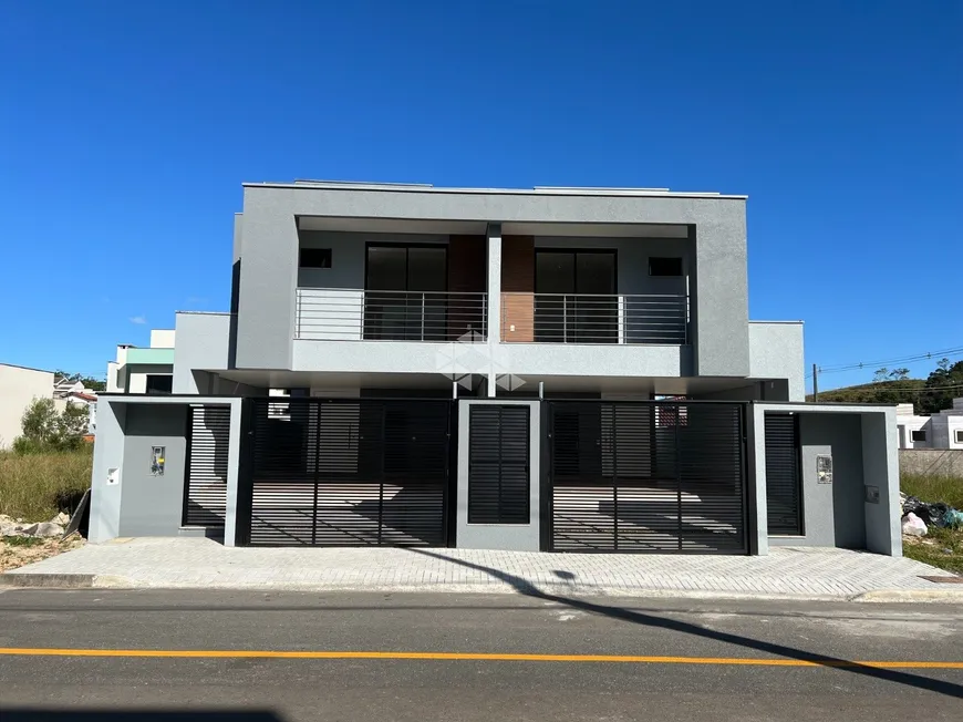 Foto 1 de Casa com 3 Quartos à venda, 192m² em Três Rios do Norte, Jaraguá do Sul