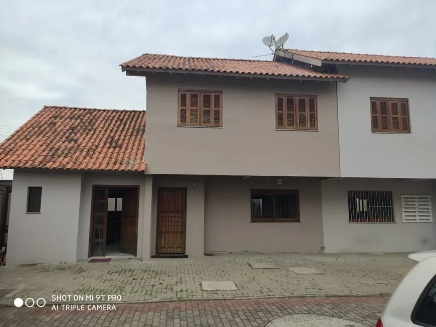 Foto 1 de Casa com 3 Quartos à venda, 160m² em Bela Vista, Alvorada