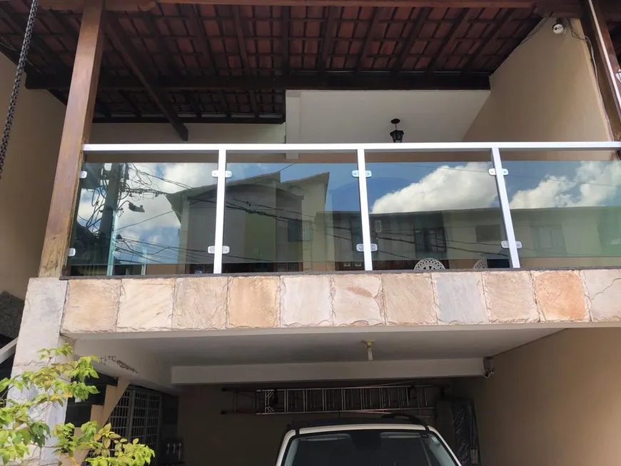 Foto 1 de Casa com 3 Quartos à venda, 180m² em Serrano, Belo Horizonte
