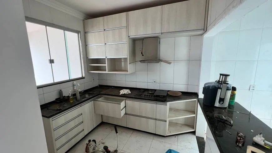 Foto 1 de Casa com 3 Quartos à venda, 200m² em Jardim Belval, Barueri