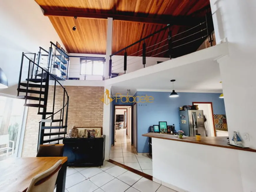 Foto 1 de Casa de Condomínio com 3 Quartos à venda, 180m² em Chacaras Reunidas Brasil, Taubaté