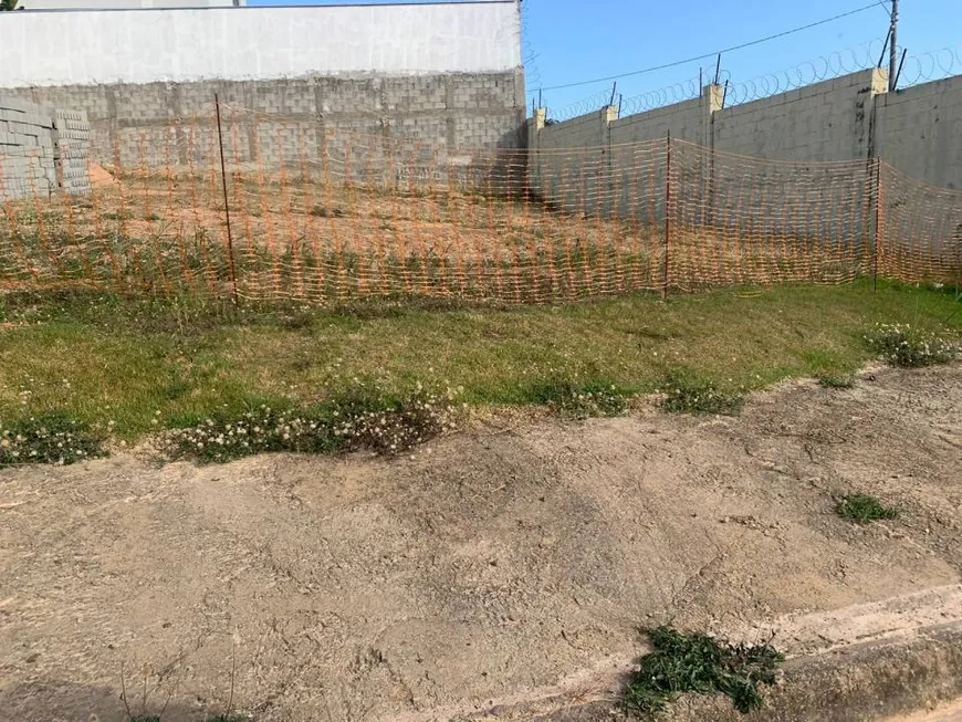 Foto 1 de Lote/Terreno à venda, 604m² em Chácara Letônia, Americana