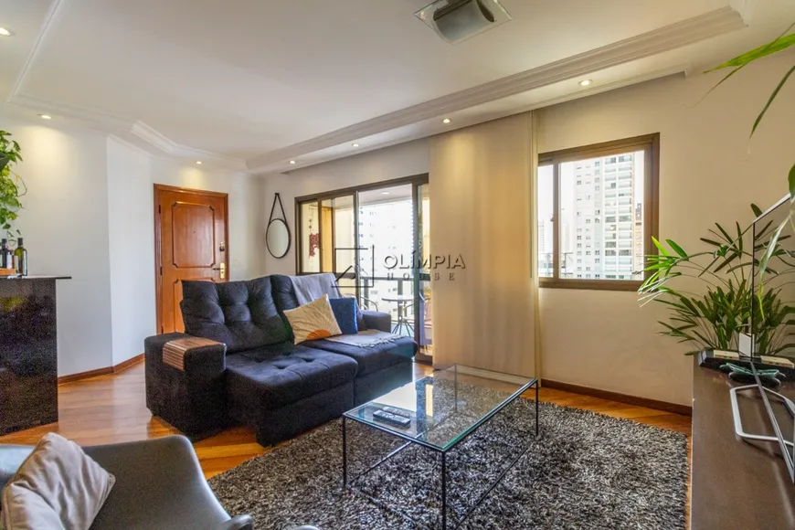 Foto 1 de Apartamento com 4 Quartos à venda, 131m² em Vila Olímpia, São Paulo