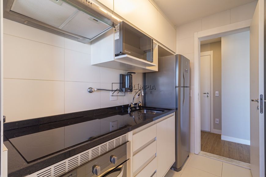 Apartamento na Rua Luís Correia de