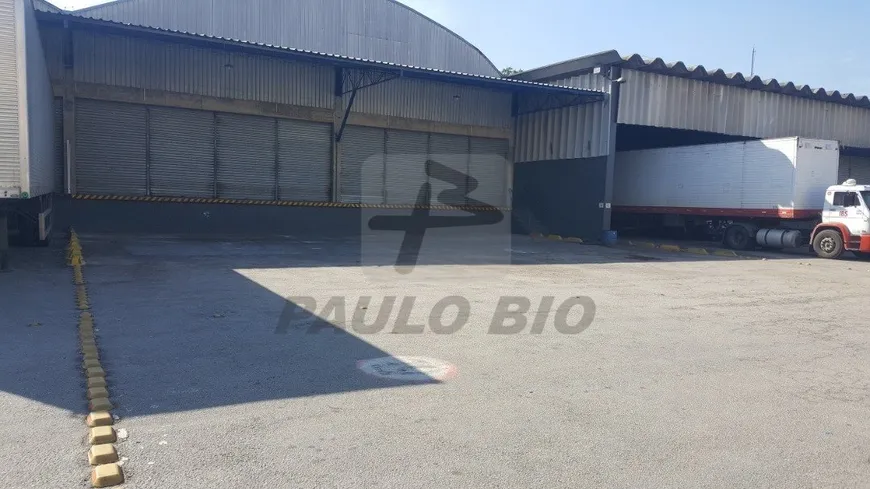 Foto 1 de Galpão/Depósito/Armazém para alugar, 922m² em Vila Sao Rafael, Guarulhos