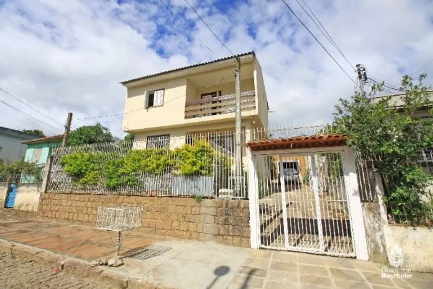 Foto 1 de Casa com 2 Quartos à venda, 138m² em Nonoai, Porto Alegre