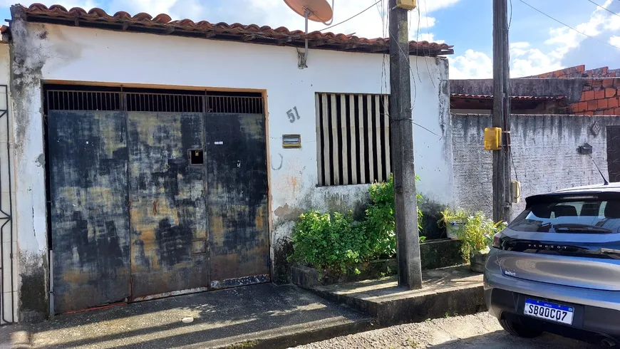 Foto 1 de Casa com 2 Quartos à venda, 80m² em Jangurussu, Fortaleza