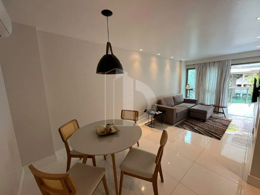 Foto 1 de Apartamento com 2 Quartos à venda, 70m² em Lagoa, Rio de Janeiro