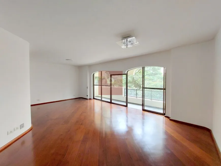 Foto 1 de Apartamento com 3 Quartos à venda, 139m² em Moema, São Paulo
