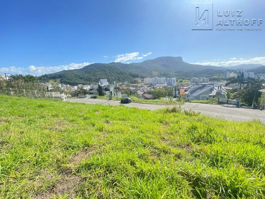 Foto 1 de Lote/Terreno à venda, 567m² em Pedra Branca, Palhoça