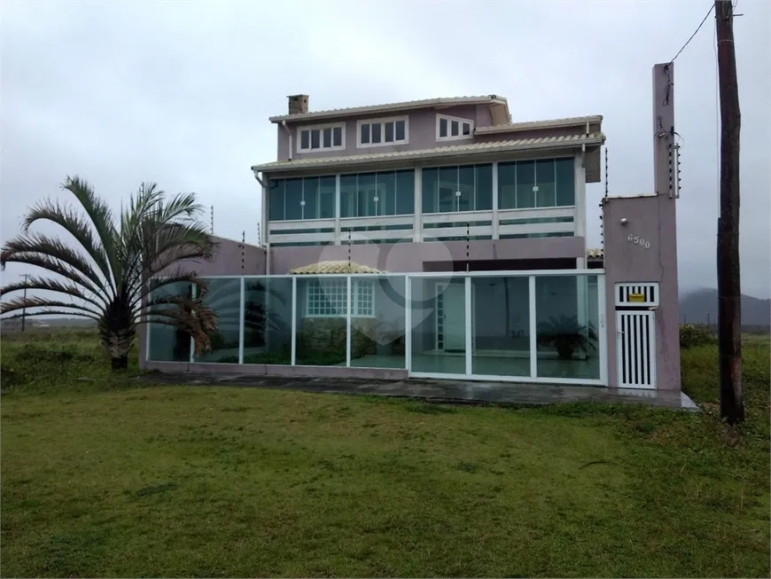 Foto 1 de Casa com 3 Quartos à venda, 420m² em Centro, Ilha Comprida