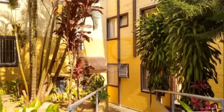 Foto 1 de Apartamento com 2 Quartos à venda, 49m² em Cidade Ademar, São Paulo