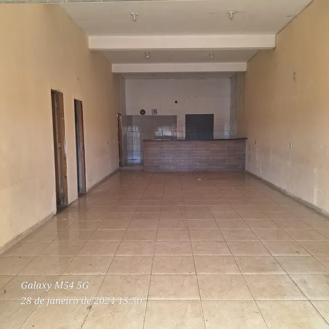 Foto 1 de Sala Comercial com 1 Quarto para alugar, 75m² em dos Pereiras Caucaia do Alto, Cotia