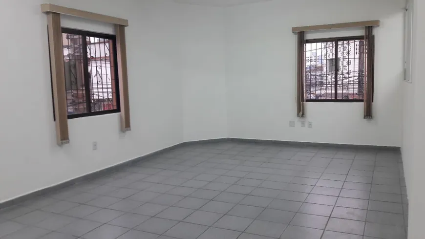 Foto 1 de Ponto Comercial para alugar, 480m² em Vila Matias, Santos