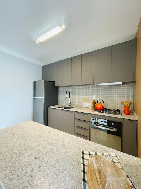 Foto 1 de Apartamento com 2 Quartos para alugar, 101m² em Centro, Florianópolis