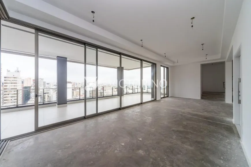 Foto 1 de Apartamento com 3 Quartos à venda, 270m² em Jardins, São Paulo