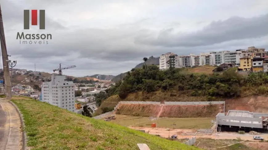 Foto 1 de Lote/Terreno à venda, 563m² em Estrela Sul, Juiz de Fora