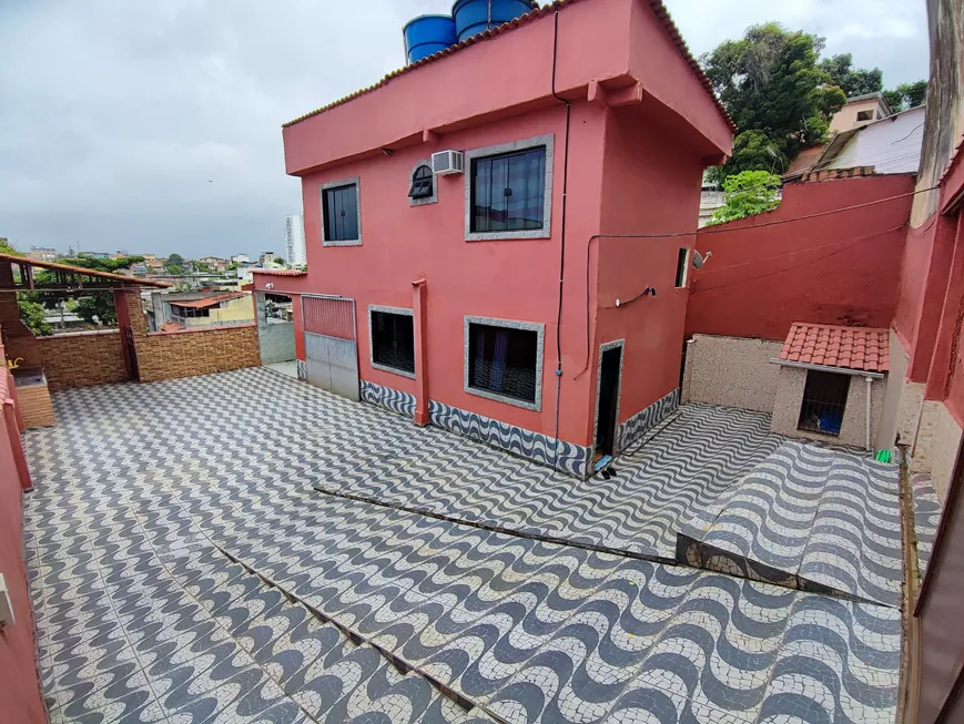 Foto 1 de Casa com 2 Quartos à venda, 60m² em Olinda, Nilópolis