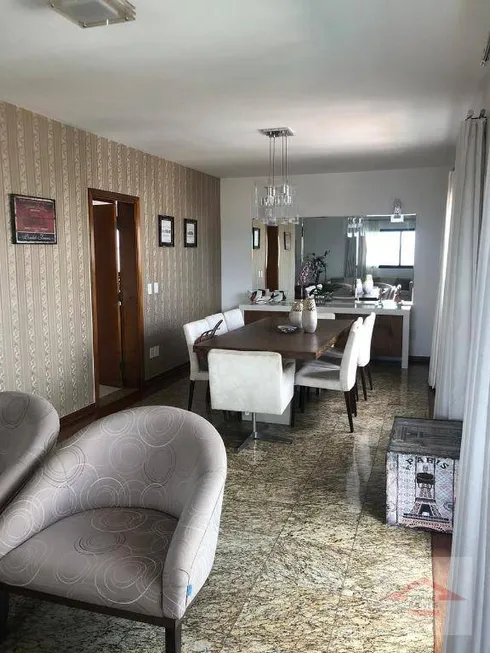 Foto 1 de Apartamento com 3 Quartos à venda, 225m² em VILA VIRGINIA, Jundiaí