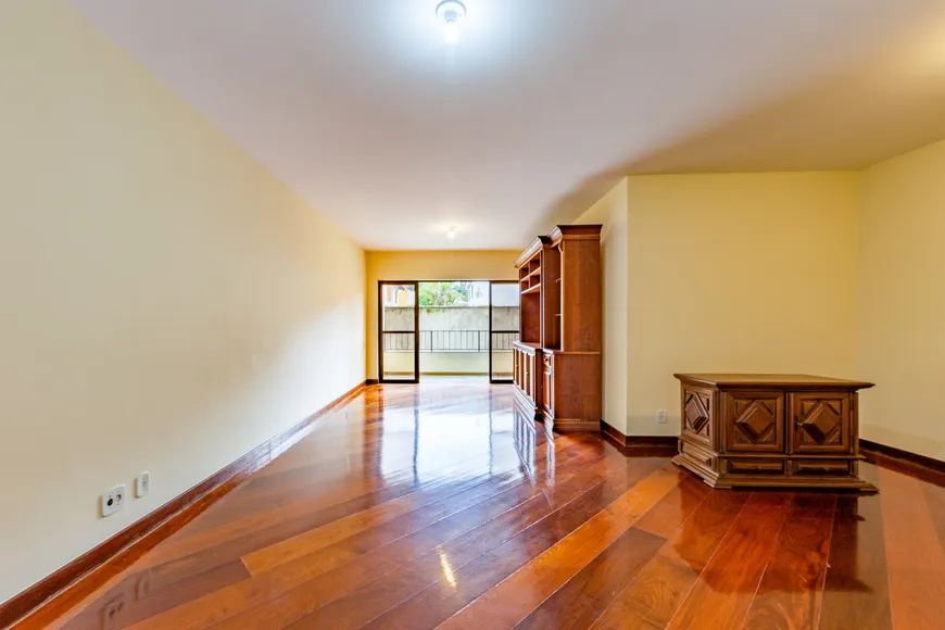Foto 1 de Apartamento com 3 Quartos à venda, 114m² em Alto, Teresópolis