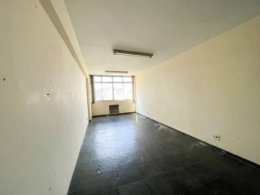 Foto 1 de Ponto Comercial para alugar, 42m² em Centro, Juiz de Fora