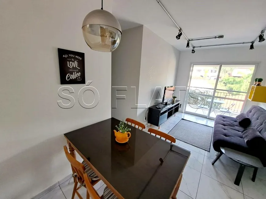 Foto 1 de Flat com 2 Quartos à venda, 65m² em Morumbi, São Paulo